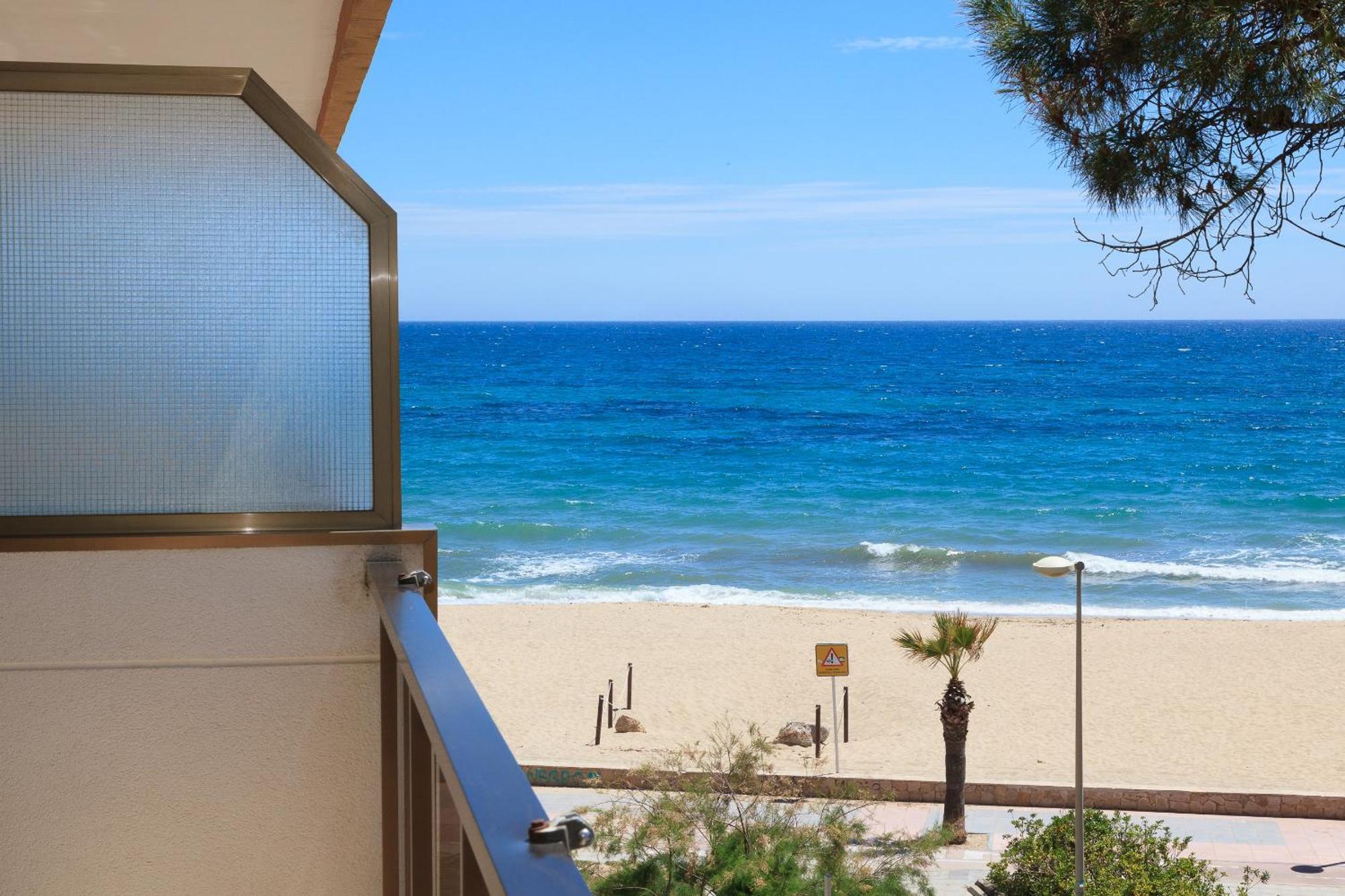 Uhc Txingudi Apartments Cambrils Exterior foto